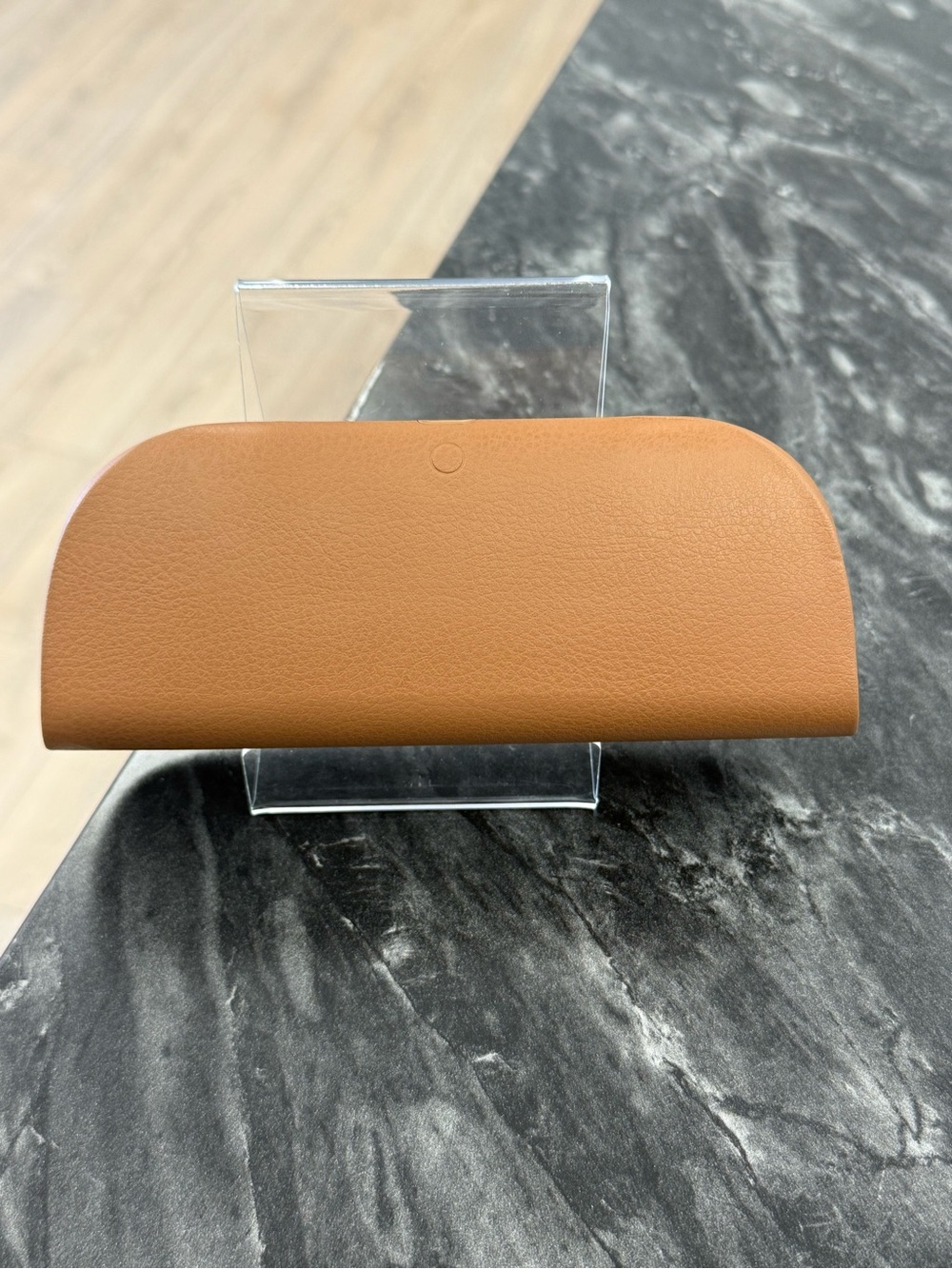 Ray-Ban Meta Charging Case -Brown Sunglasses - Picture 7 of 8
